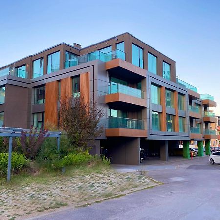 Emirates Lux Apartment And Parking Sofia Exterior foto